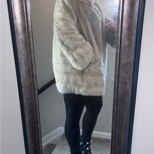 Iconic Light Beige 100% Mink Coat: Timeless Elegance